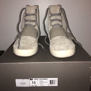 OG Turtle Dove Yeezy 750